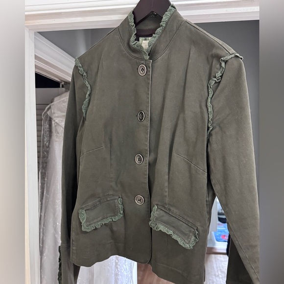 🌿 Vintage Olive Green Jacket with Lace Trim – Romantic Utility Vibes! ✨ 🌿 - Picture 3 of 16